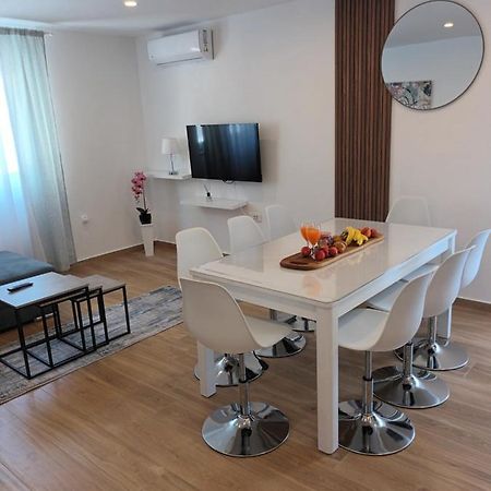 Apartmani Tolj ماكارسكا المظهر الخارجي الصورة