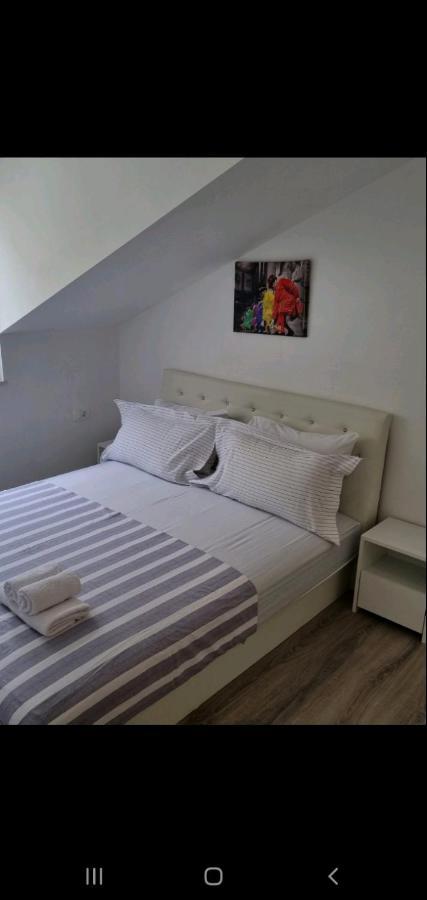 Apartmani Tolj ماكارسكا المظهر الخارجي الصورة