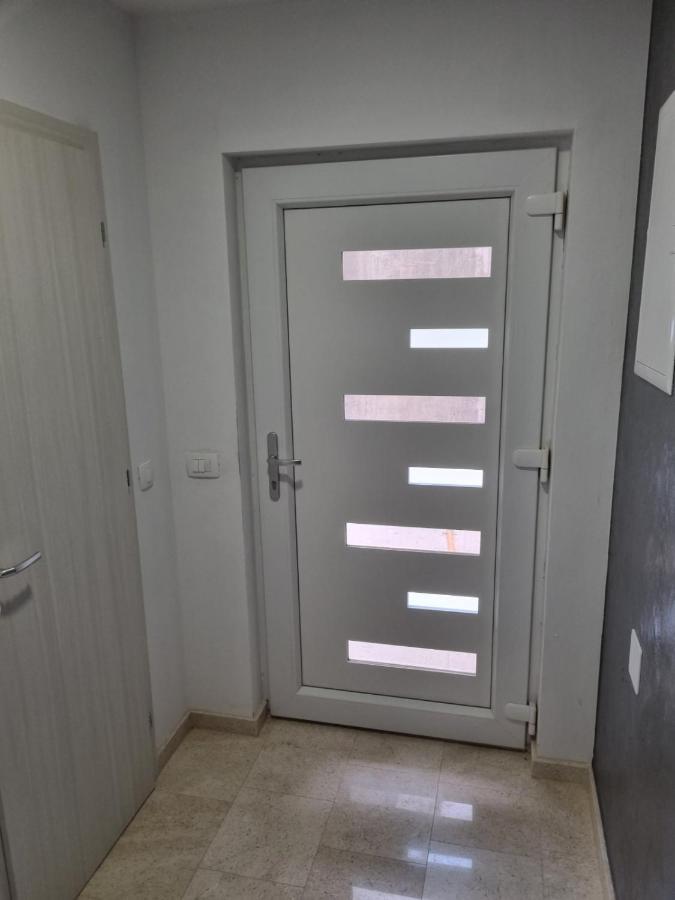 Apartmani Tolj ماكارسكا المظهر الخارجي الصورة