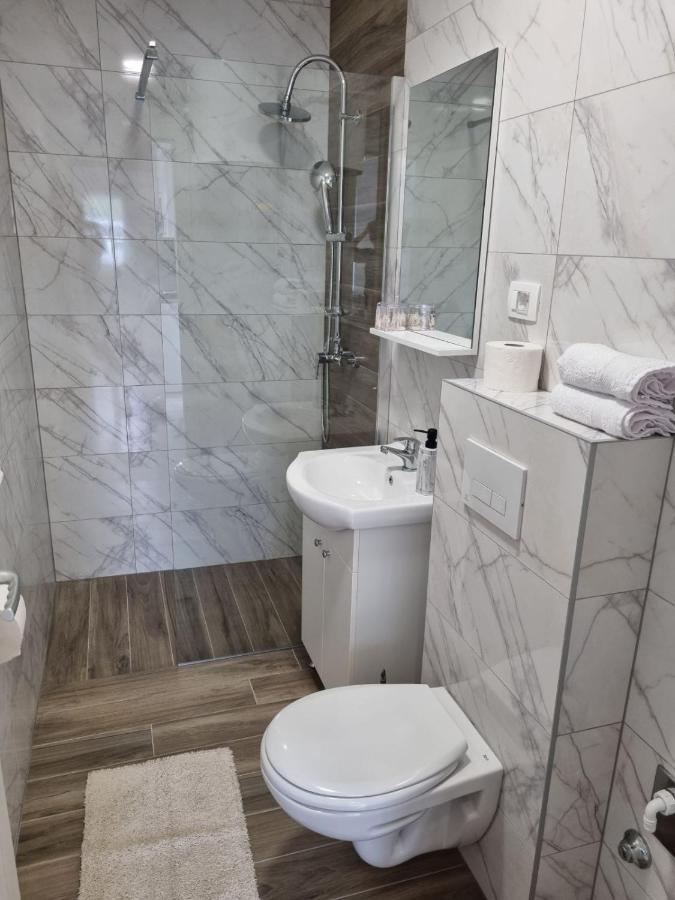 Apartmani Tolj ماكارسكا المظهر الخارجي الصورة