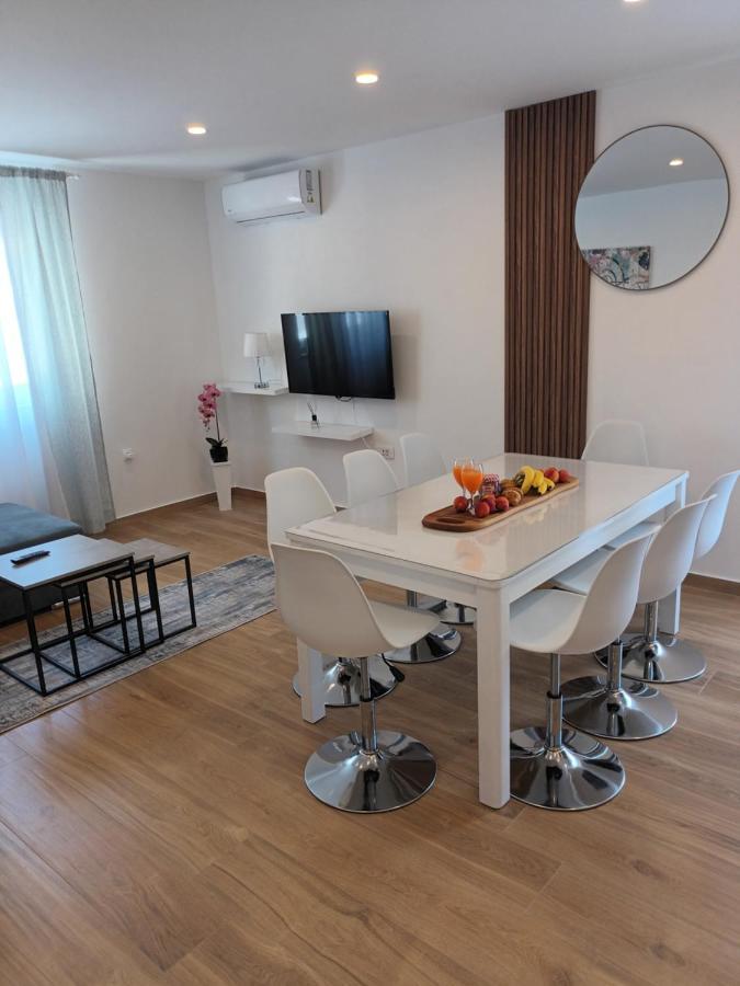 Apartmani Tolj ماكارسكا المظهر الخارجي الصورة