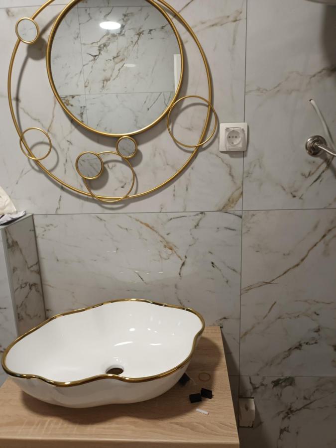 Apartmani Tolj ماكارسكا المظهر الخارجي الصورة