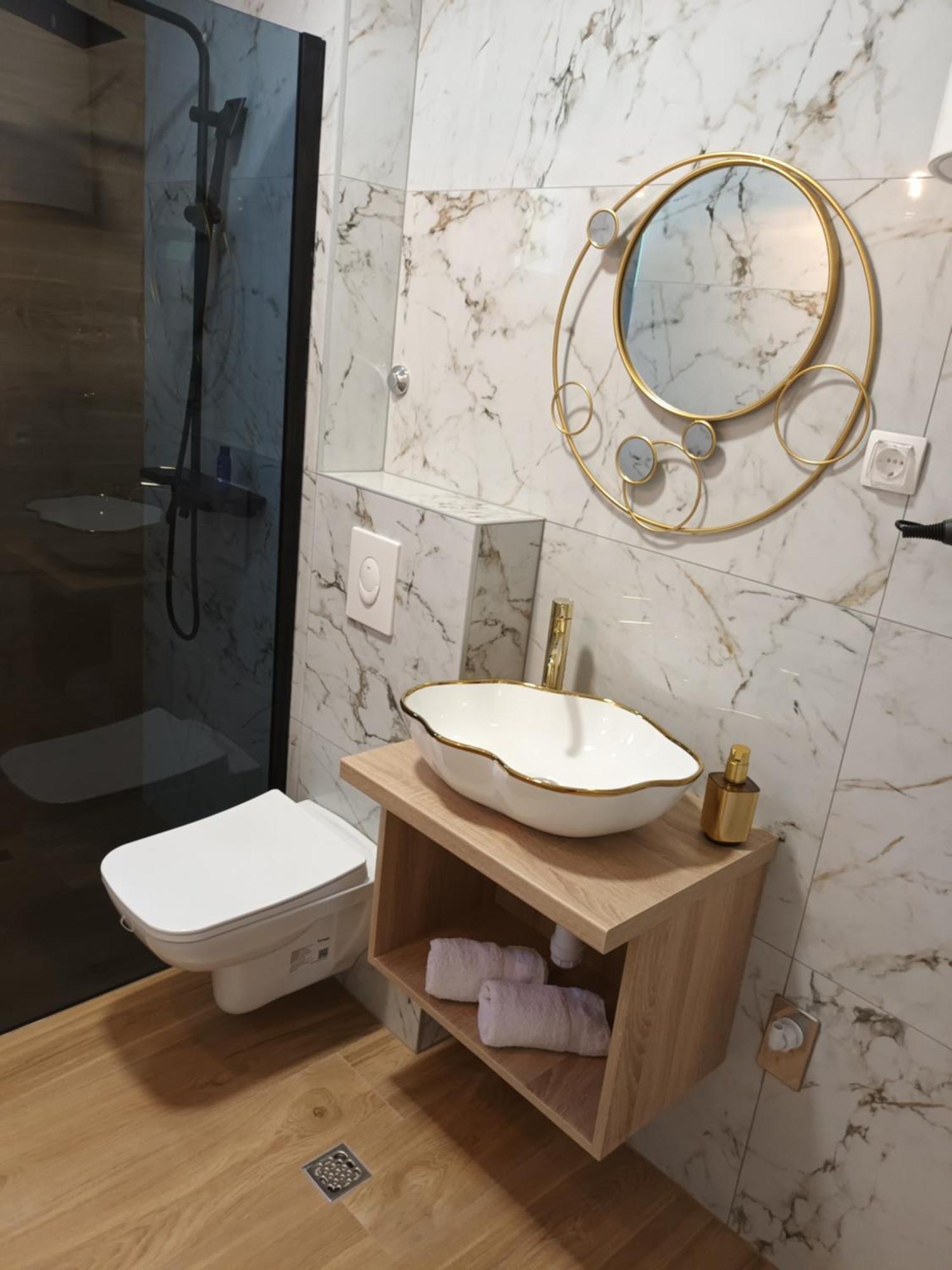 Apartmani Tolj ماكارسكا المظهر الخارجي الصورة