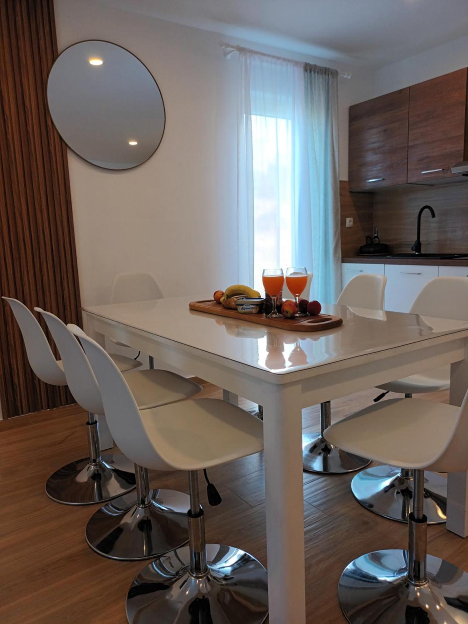 Apartmani Tolj ماكارسكا المظهر الخارجي الصورة